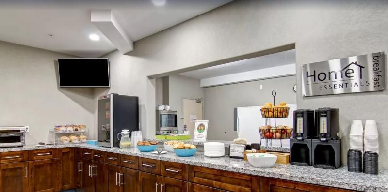 Home Inn Medicine Hat Εξωτερικό φωτογραφία
